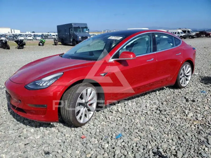 2018 Tesla Model 3 фото