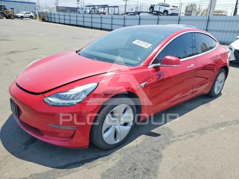 2018 Tesla Model 3 фото