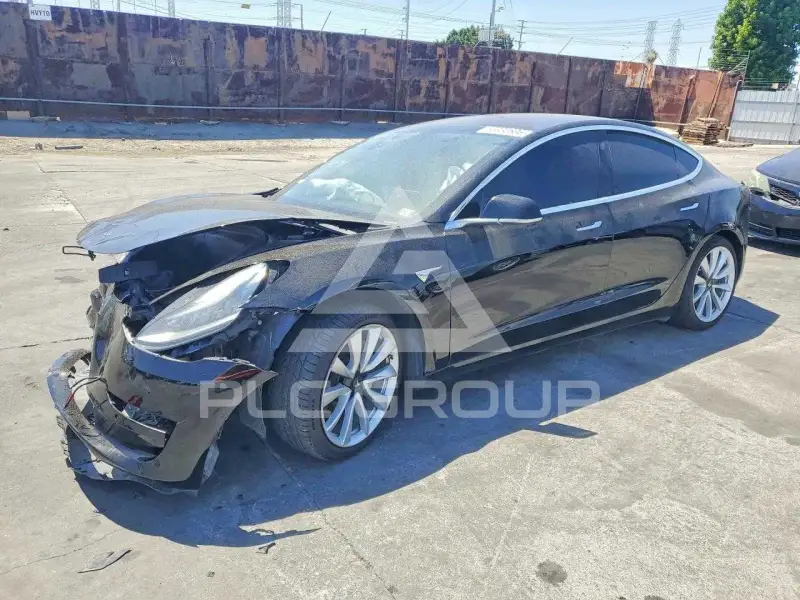 2018 Tesla Model 3 фото