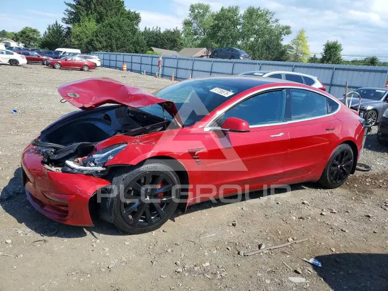 2018 Tesla Model 3 photo