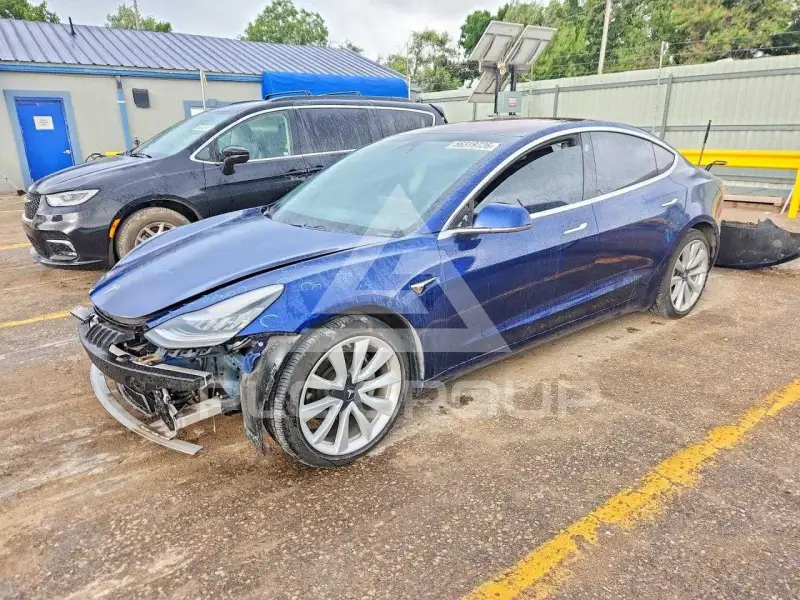 2018 Tesla Model 3 photo