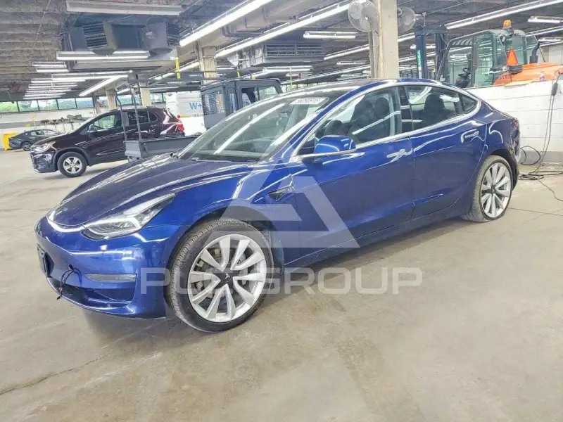 2018 Tesla Model 3 photo