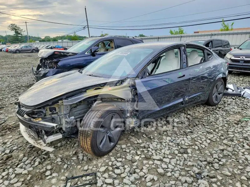 2018 Tesla Model 3 фото