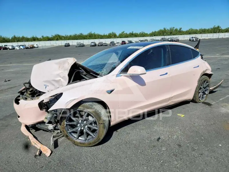2018 Tesla Model 3 photo