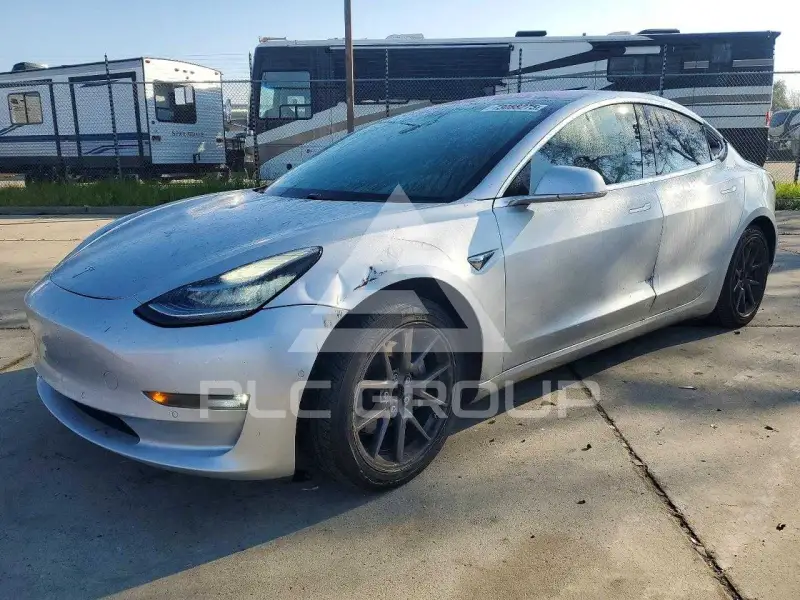 2018 Tesla Model 3 photo