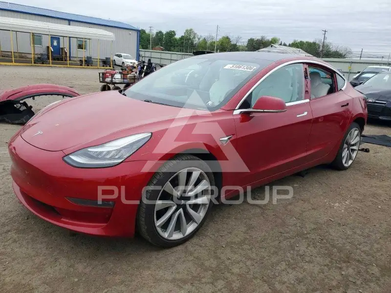 2018 Tesla Model 3 photo