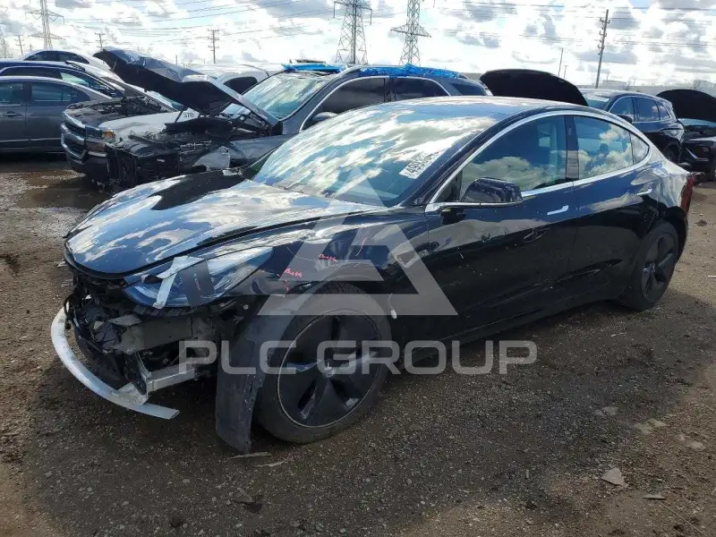2018 Tesla Model 3 фото