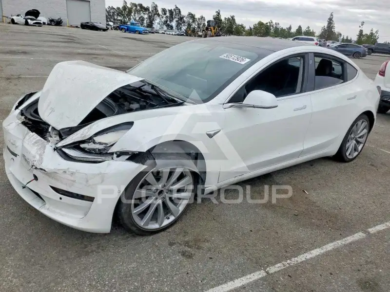 2018 Tesla Model 3 photo