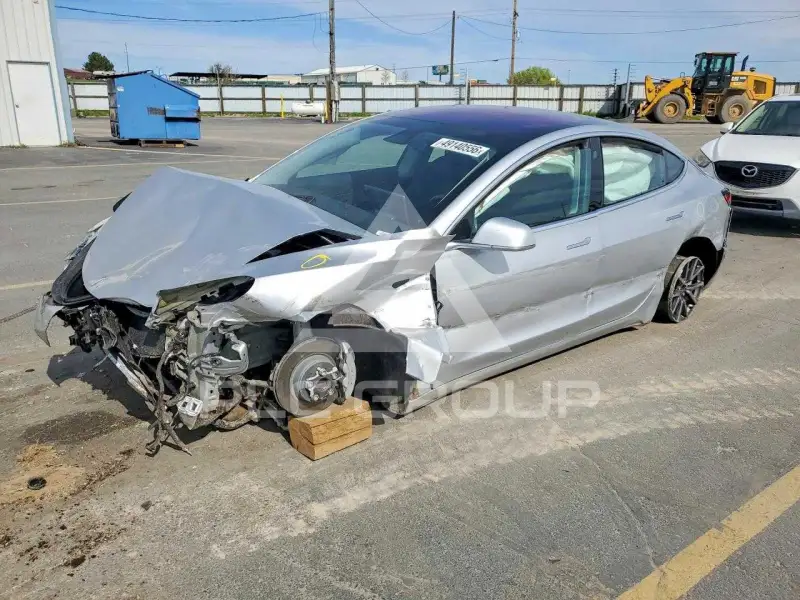 2018 Tesla Model 3 photo