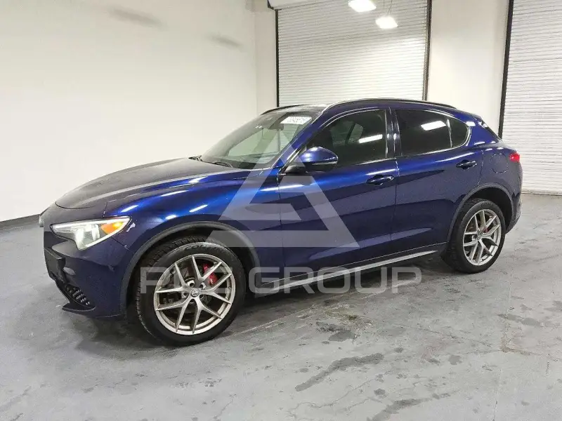 2018 Alfa Romeo Stelvio фото