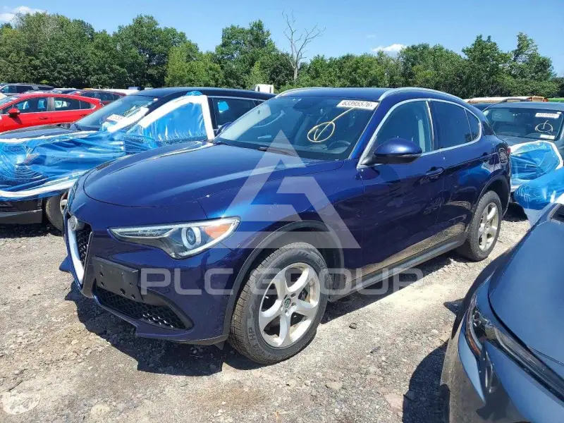 2018 Alfa Romeo Stelvio фото