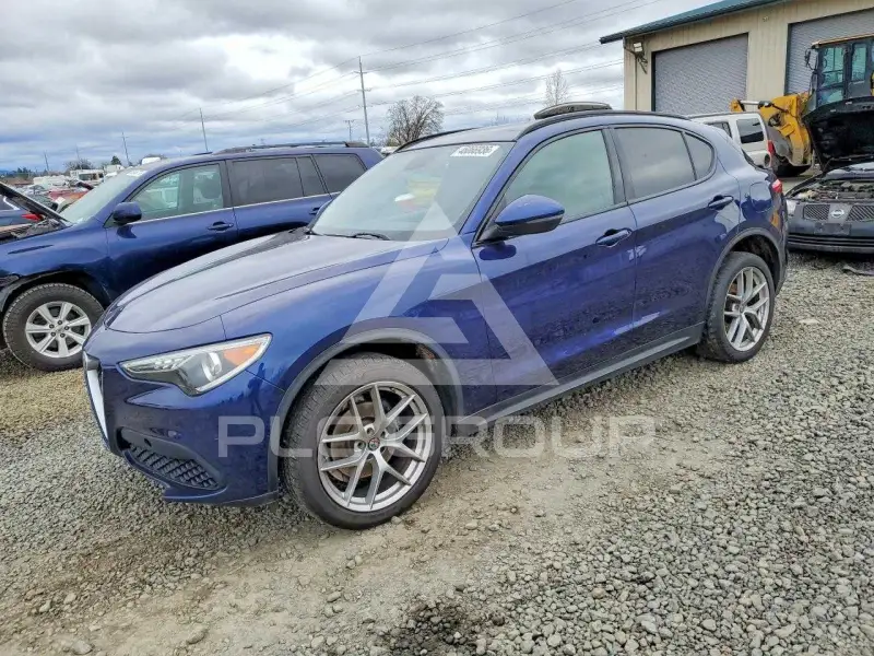 2018 Alfa Romeo Stelvio фото