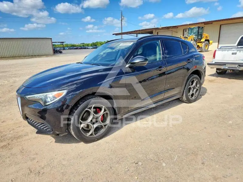 2018 Alfa Romeo Stelvio фото