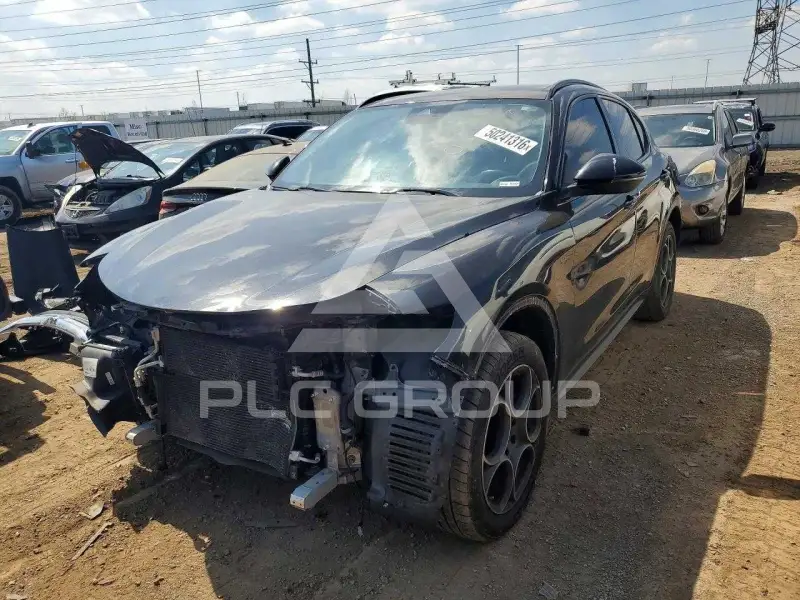 2018 Alfa Romeo Stelvio фото