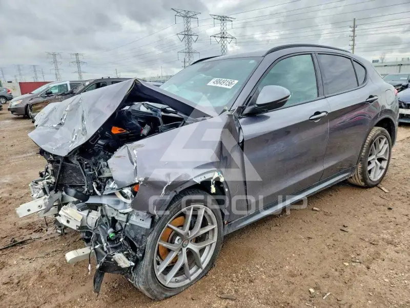 2018 Alfa Romeo Stelvio фото