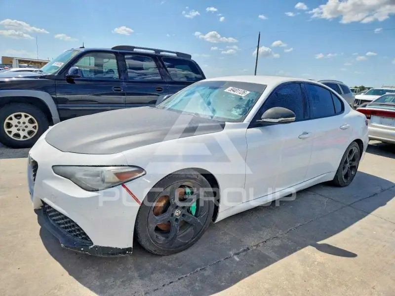 2018 Alfa Romeo Giulia фото