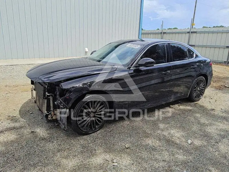 2018 Alfa Romeo Giulia фото