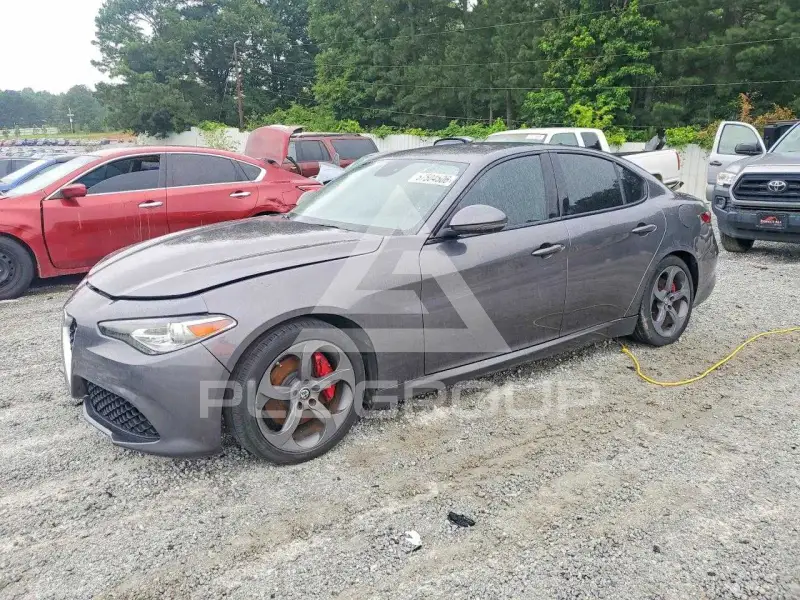 2018 Alfa Romeo Giulia фото