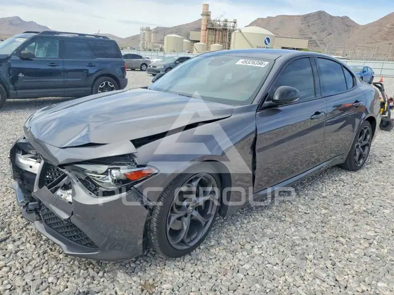 2018 Alfa Romeo Giulia фото