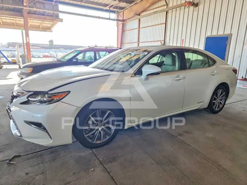 2018 Lexus ES300 фото