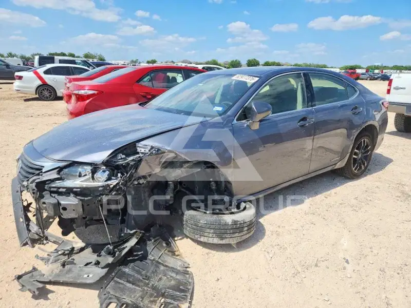 2018 Lexus ES300 фото