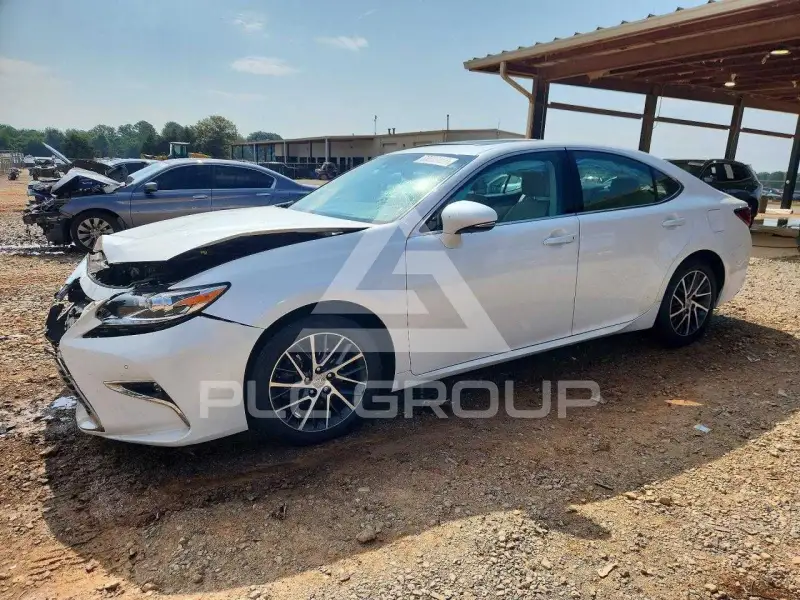 2018 Lexus ES photo