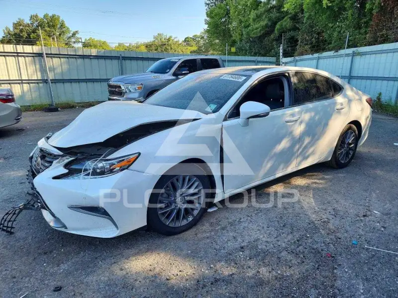 2018 Lexus ES350 photo