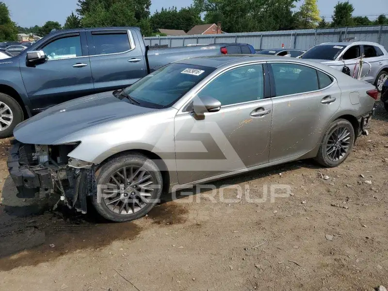 2018 Lexus ES350 фото