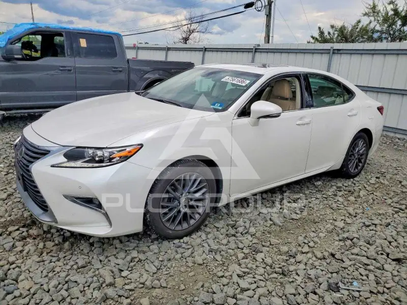 2018 Lexus ES350 фото