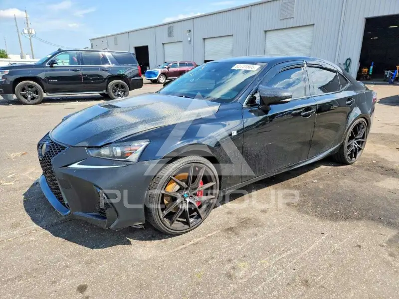 2018 Lexus IS фото