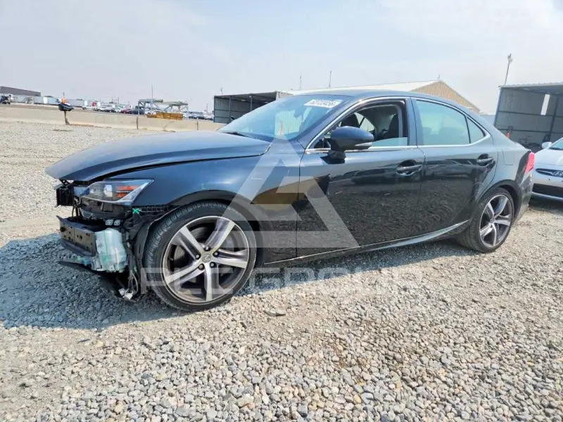 2018 Lexus IS фото