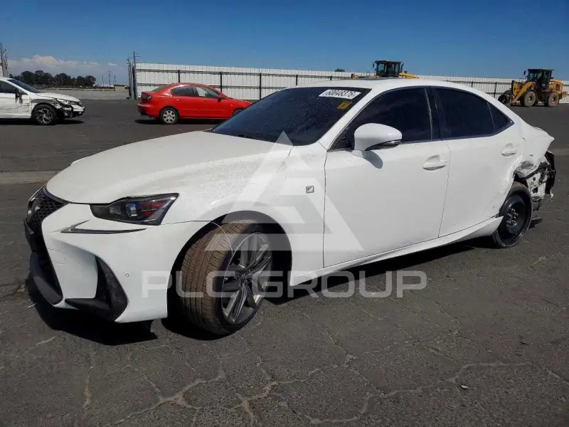 2018 Lexus IS фото