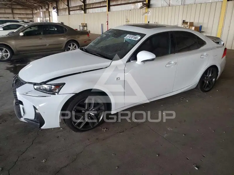 2018 Lexus IS фото
