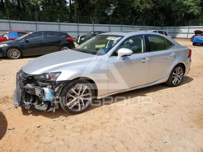 2018 Lexus IS фото