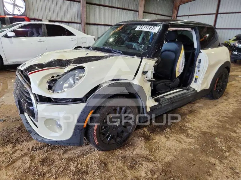 2018 Mini COOPER photo