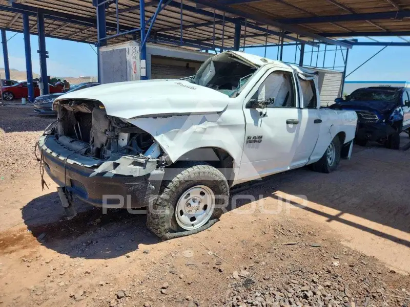 2018 RAM 1500 фото