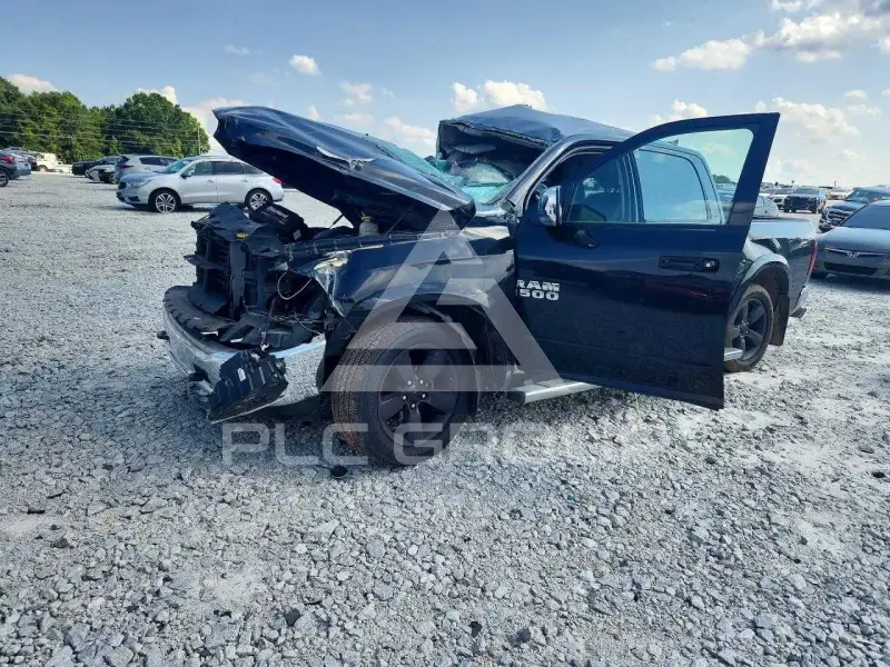 2018 RAM 1500 photo