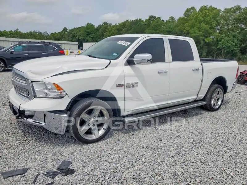2018 RAM 1500 photo