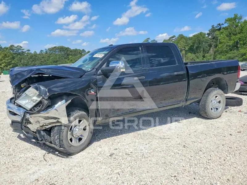 2018 RAM 2500 photo