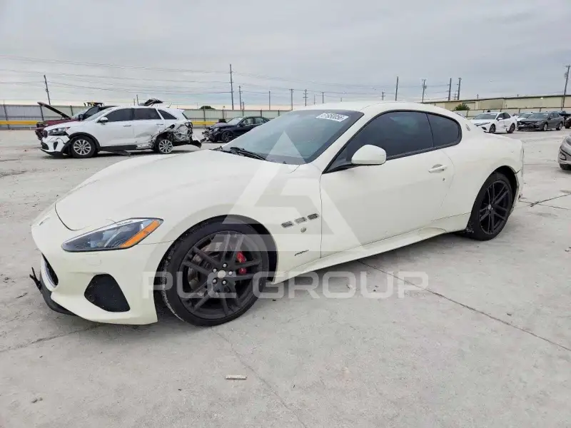 2018 Maserati  фото