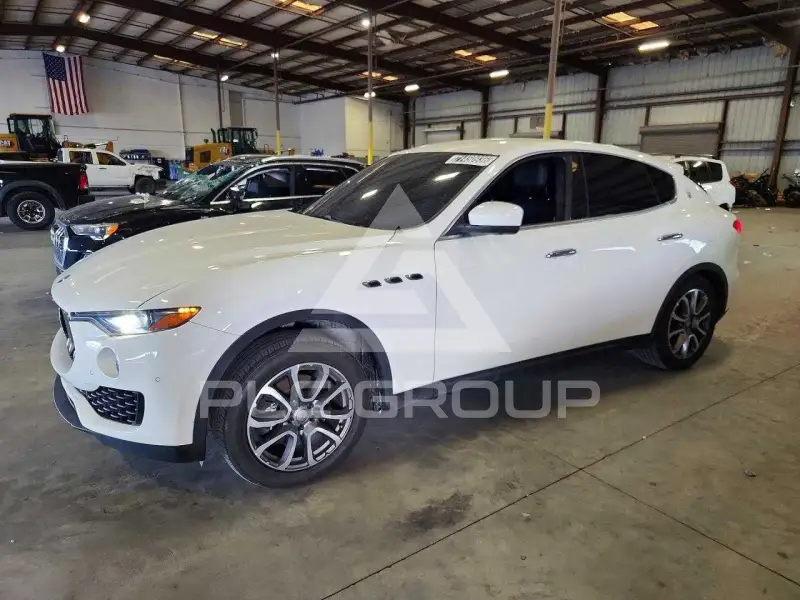 2018 Maserati LEVANTE фото
