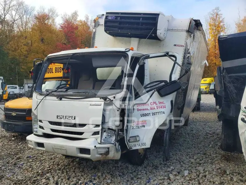2018 Isuzu NPR фото