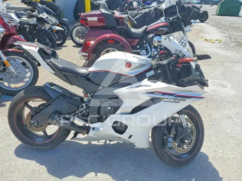 2018 Yamaha YZF600 photo