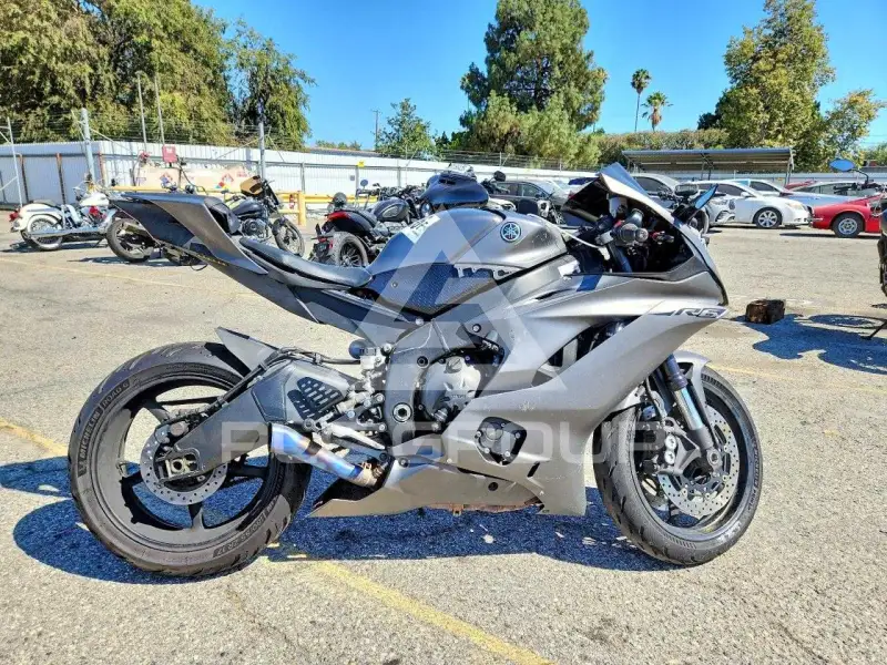 2018 Yamaha YZF600 photo