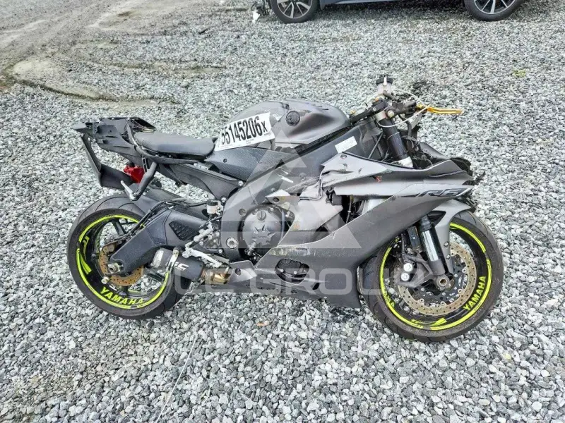 2018 Yamaha YZF600 фото
