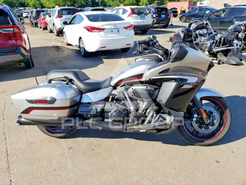 2018 Yamaha XV1900 фото