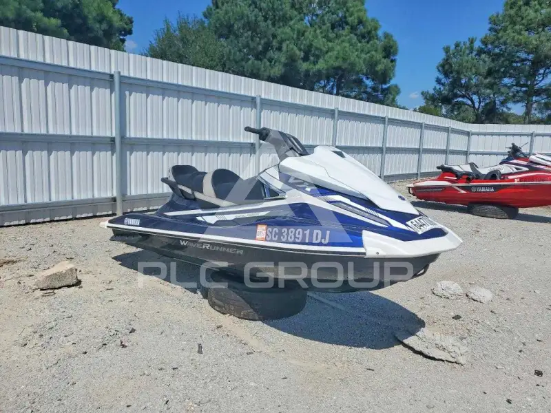 2018 Yamaha  фото