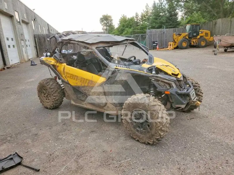 2018 Can-AM Sidebyside photo