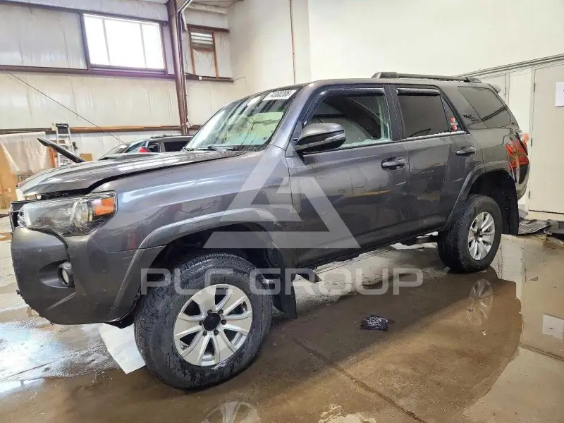2018 Toyota 4 RUNNER фото