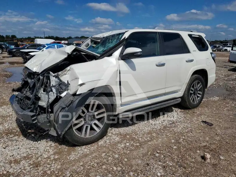 2018 Toyota 4 RUNNER фото
